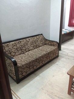 2 BHK + Study Room Independent House For Rent in Sector 14