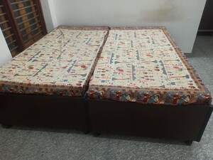 Bedroom in 2 BHK Independent House at Sector 14 – for Rent