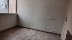 3 BHK + Pooja Room,Servant Room Apartment For Rent in Unitech The Close North
