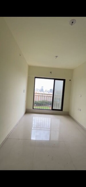 1 BHK Apartment For Rent in Oxford Navrang Crystal, Goregaon West