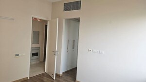 Building Lobby in 3 BHK Apartment at Unitech The Close South, Sector 50 – for Rent