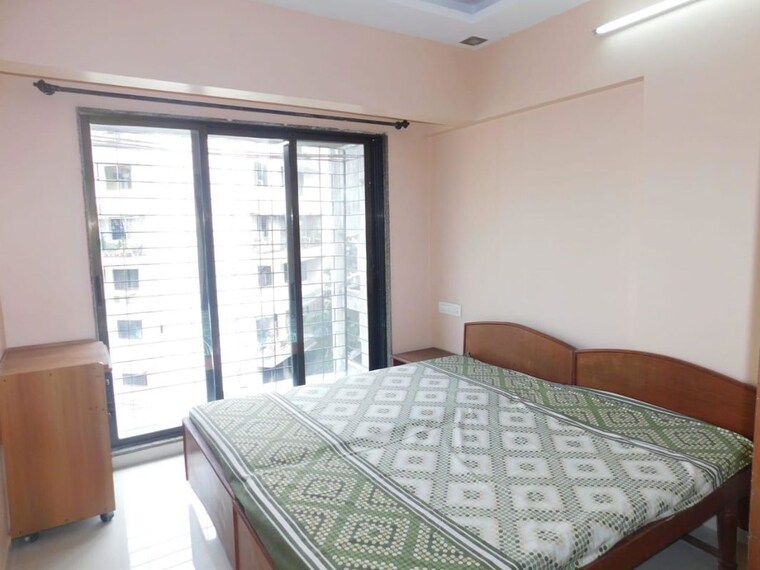 Bedroom, vile parle west 1 Bedroom 500 Sq.Ft. Apartment In Vile Parle West Mumbai 10268482