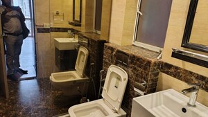 Team Area in 3 BHK Apartment at Unitech The Close South, Sector 50 – for Sale