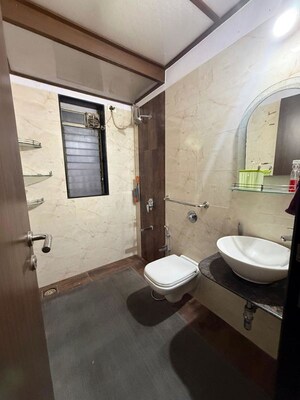 Bathroom in 3 BHK Apartment at Woodland Crest Apartment, Andheri East – for Sale