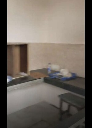 Room in 2 BHK Builder Floor at Sector 38 – for Rent