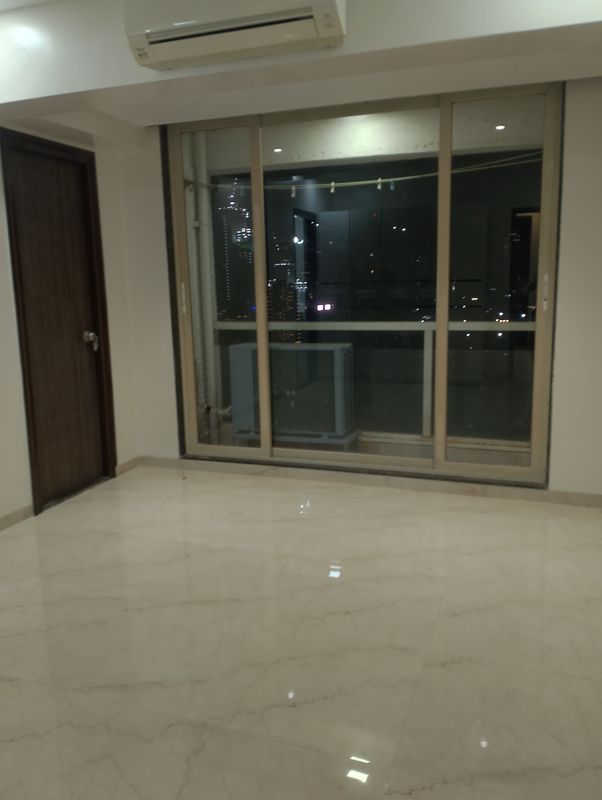 2 BHK 584 Sq.Ft. Apartment in Chandak Cornerstone
