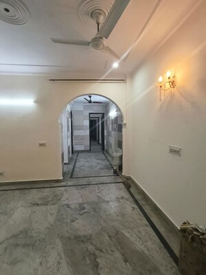2 BHK Builder Floor For Rent in Vinoba Puri