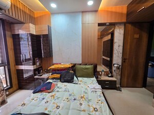 Bedroom in 2 BHK Apartment at Kalpataru Yugdharma, Malad West – for Rent