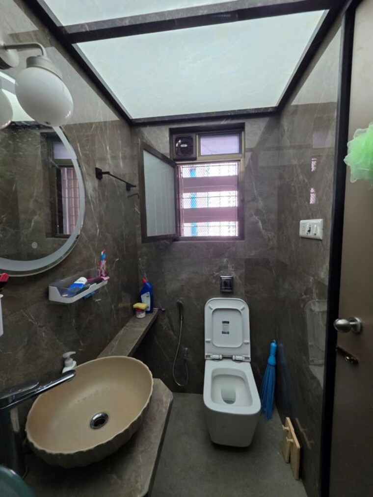 Bathroom, kalpataru-yugdharma 2 Bedroom 1150 Sq.Ft. Apartment In Malad West Mumbai 10268674