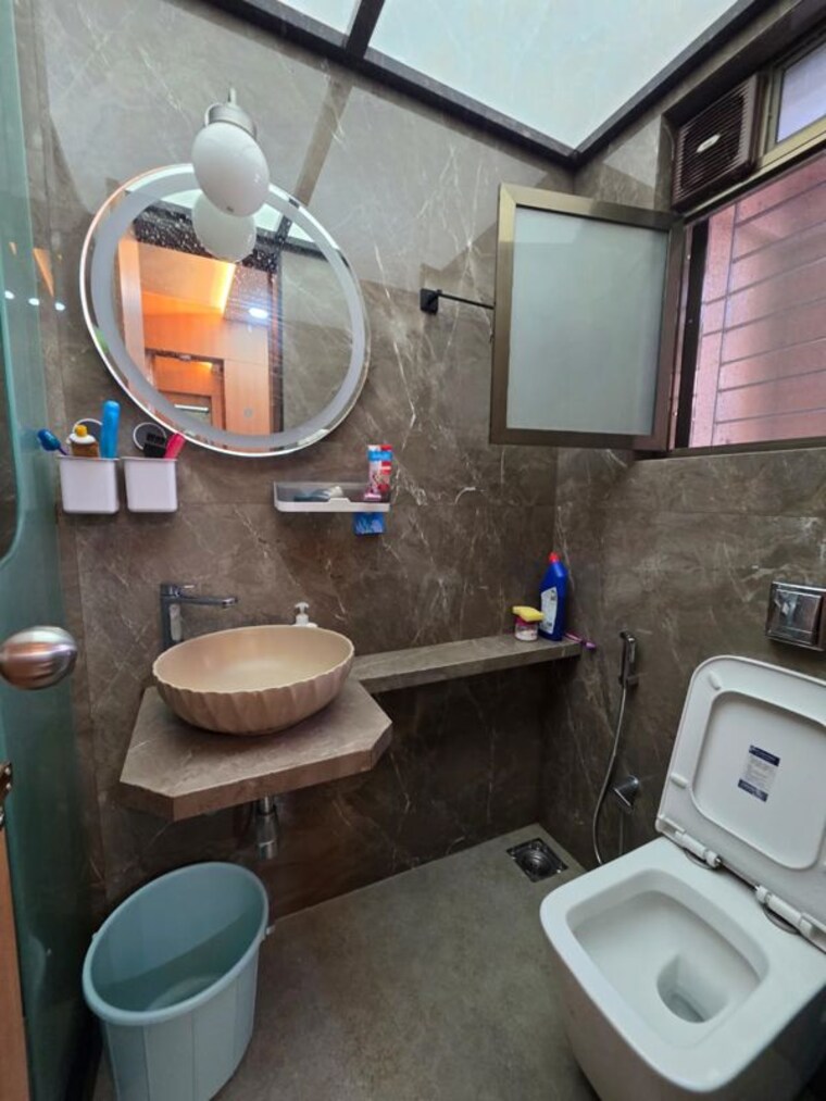 Bathroom, kalpataru-yugdharma 2 Bedroom 1150 Sq.Ft. Apartment In Malad West Mumbai 10268674