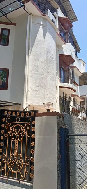 Balcony in 6+ BHK Villa at Nerul – for Sale