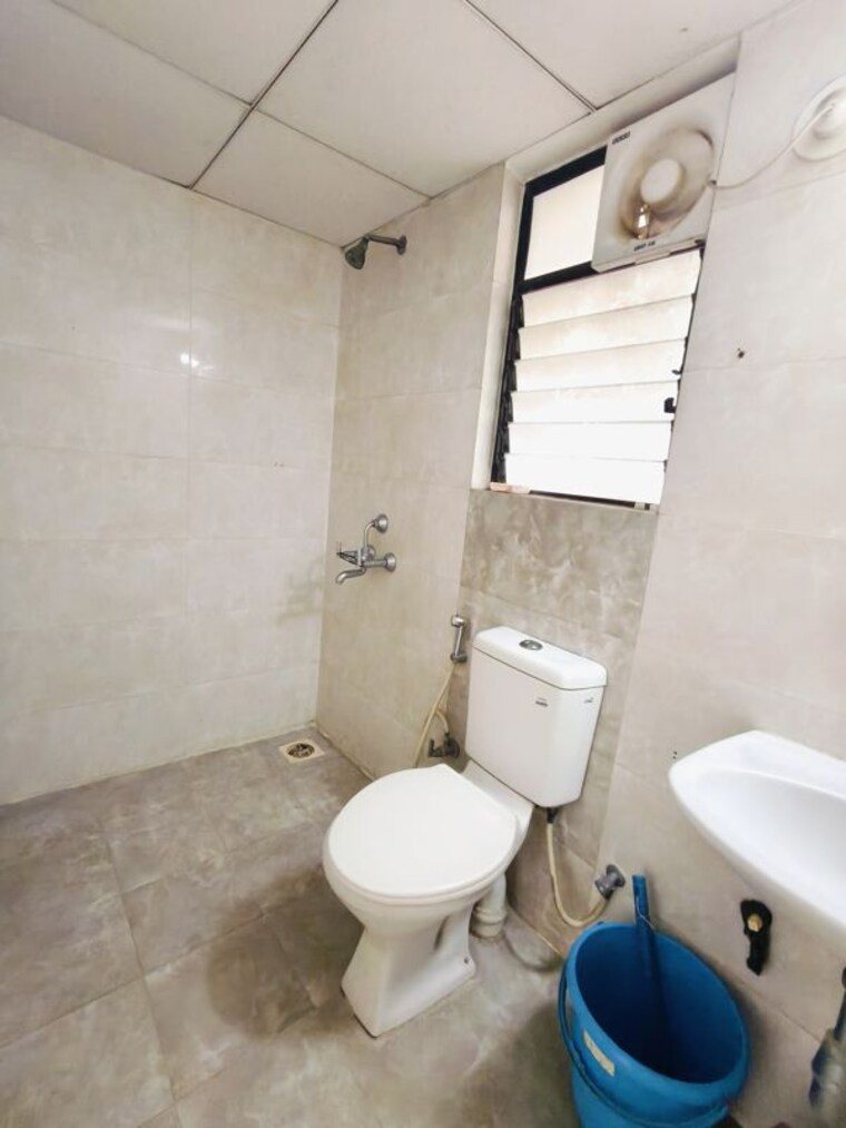 Bathroom, kolte-patil-margosa-heights 2 Bedroom 1100 Sq.Ft. Apartment In Mohammadwadi Pune 10268758