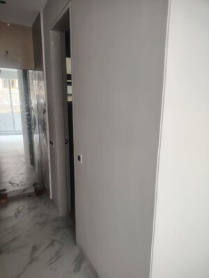 Building Lobby in 4 BHK Builder Floor at Panchkula Urban Estate – for Sale