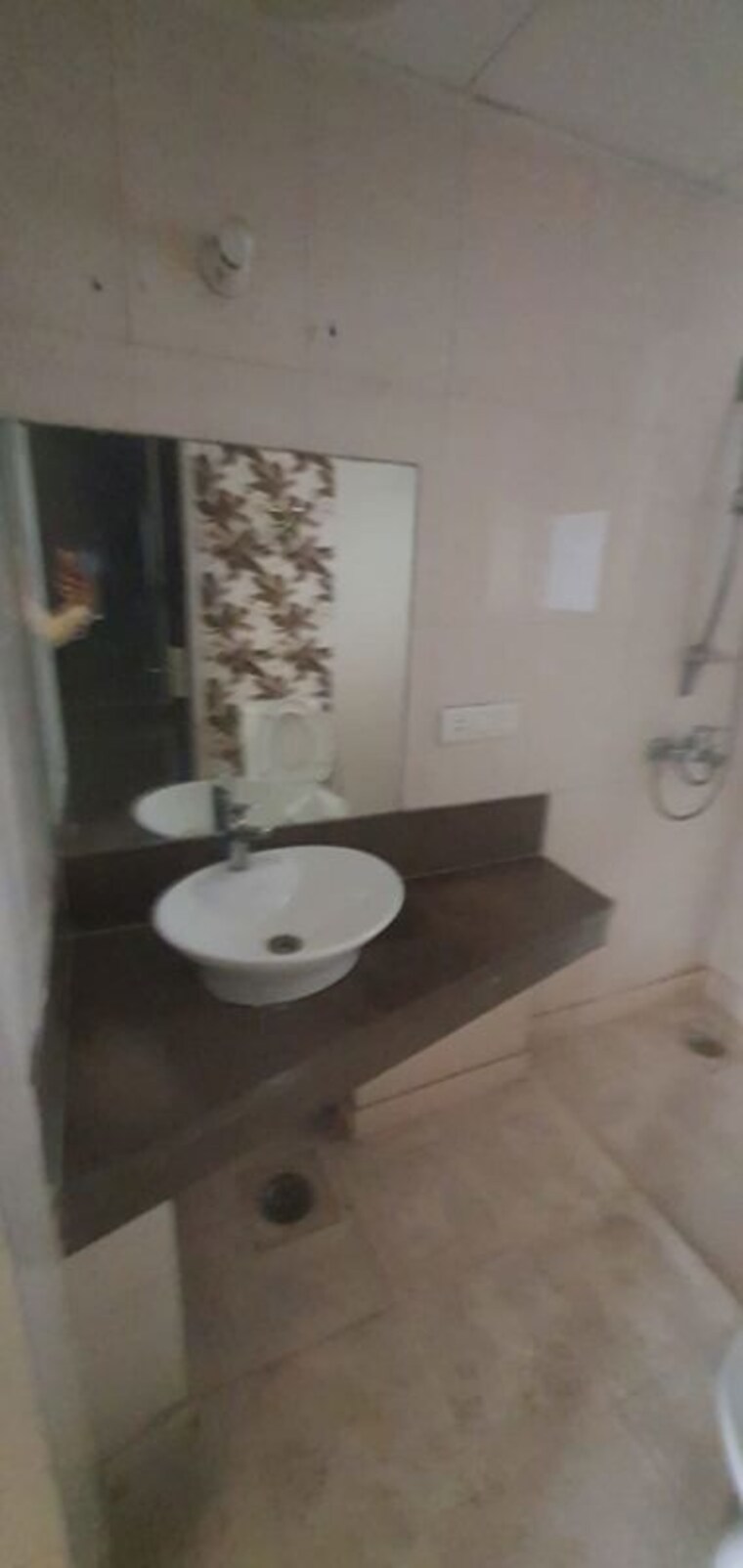 Bathroom, aditya-mega-city 3.5 Bedroom 1895 Sq.Ft. Apartment In Vaibhav Khand Ghaziabad 10268873