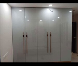 Room in 3 BHK Apartment at Puravankara Palm Beach, Hennur – for Rent