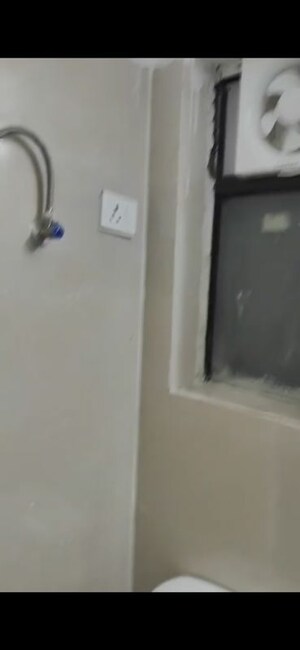 Furnished Amenities in 3 BHK Apartment at RG Luxury Homes, Sector 16b Greater Noida – for Rent