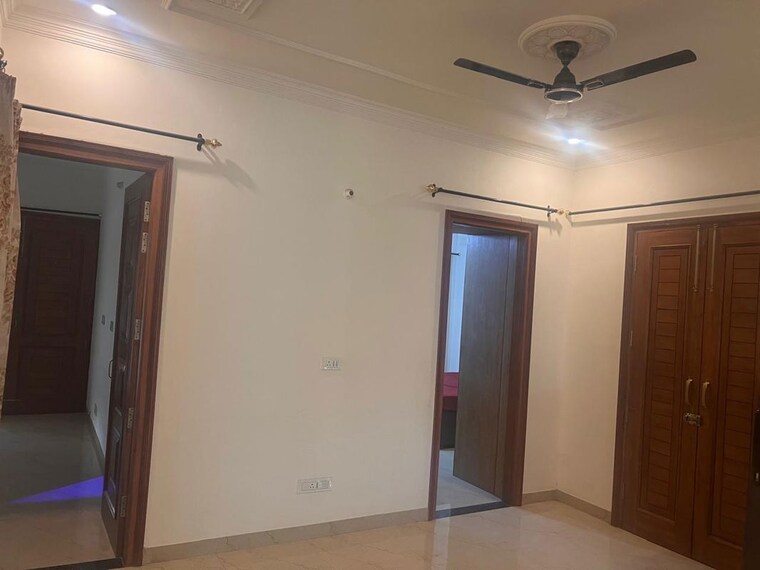 Room, gmada-eco-city 3 Bedroom 200 Sq.Yd. Independent House In North Mullanpur Chandigarh 10269006