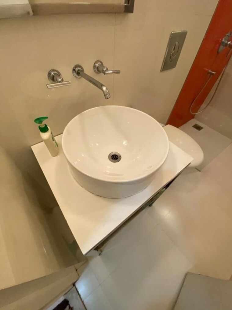 Bathroom, lodha-fiorenza 3 Bedroom 1800 Sq.Ft. Apartment In Goregaon East Mumbai 10269040