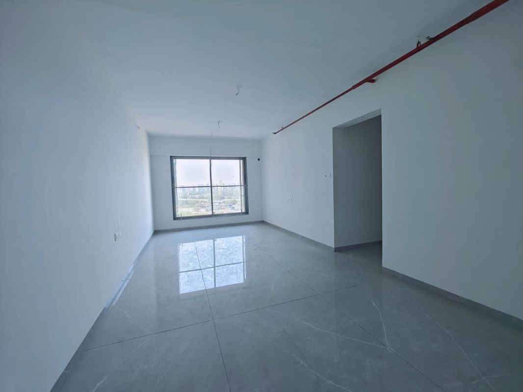 2 BHK 780 Sq.Ft. Apartment in Hubtown Seasons