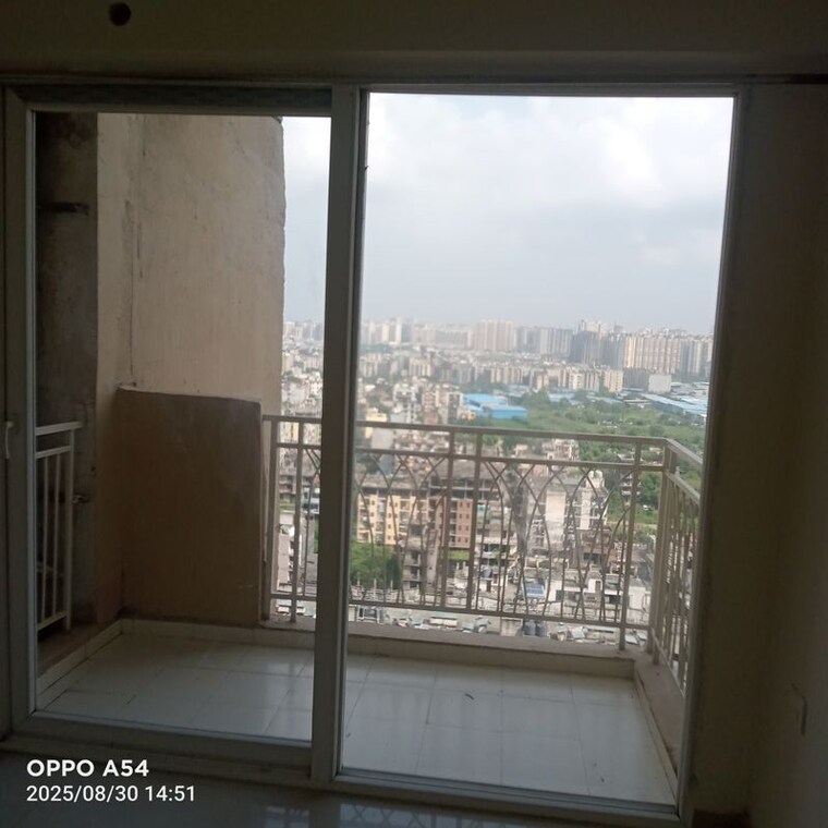 Room, mahagun-my-woods 3 Bedroom 1370 Sq.Ft. Apartment In Sector 16c Greater Noida Greater Noida 10269047