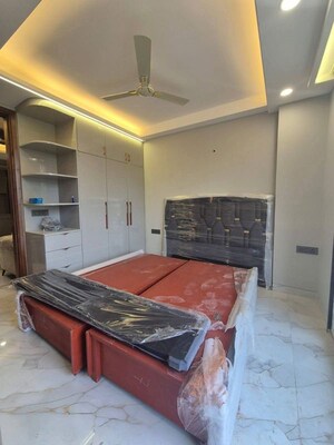 Bedroom in 2 BHK Apartment at Saket – for Rent