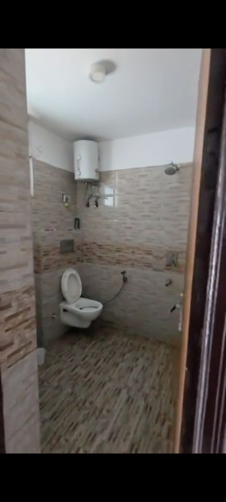 Attached Bathroom, vasundhara sector 3 4 Bedroom 1805 Sq.Ft. Apartment In Vasundhara Sector 3 Ghaziabad 9983656