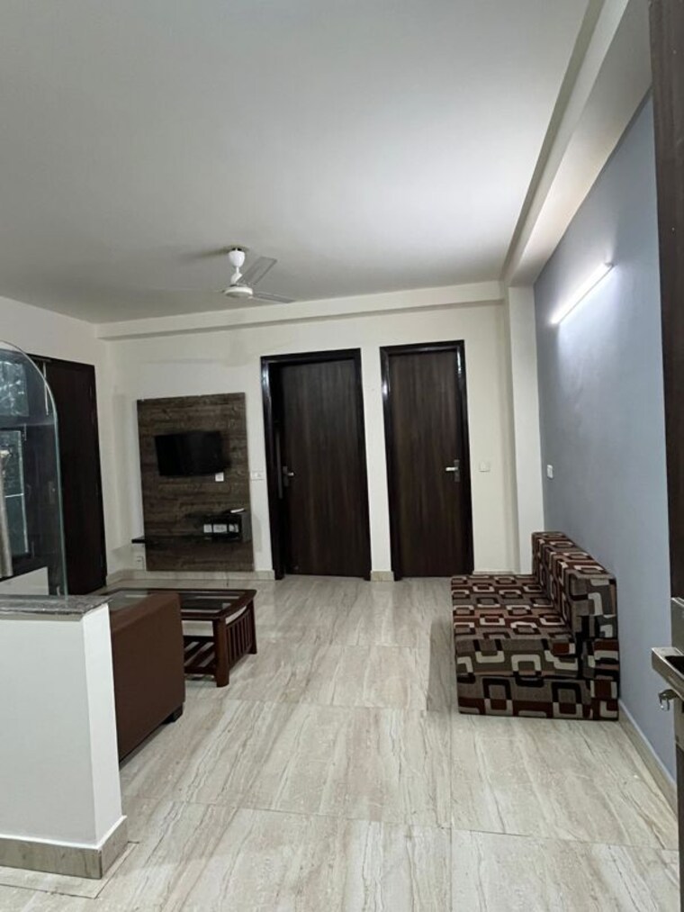 Living Room, ansal-sushant-apartments 1 Bedroom 350 Sq.Ft. Builder Floor In Sushant Lok I Gurgaon 10268947
