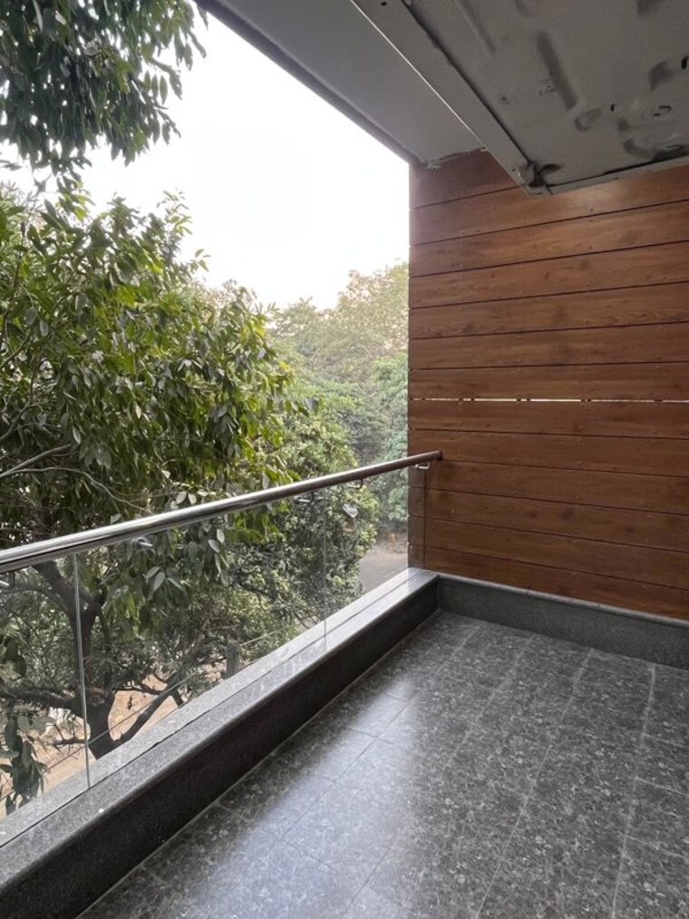 Balcony, ansal-sushant-apartments 1 Bedroom 350 Sq.Ft. Builder Floor In Sushant Lok I Gurgaon 10268947