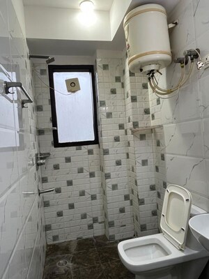 Bathroom in 1 BHK Builder Floor at Ansal Sushant Apartments, Sushant Lok I – for Rent