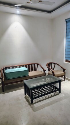 2 BHK Apartment For Rent in Janhitkari Apartment