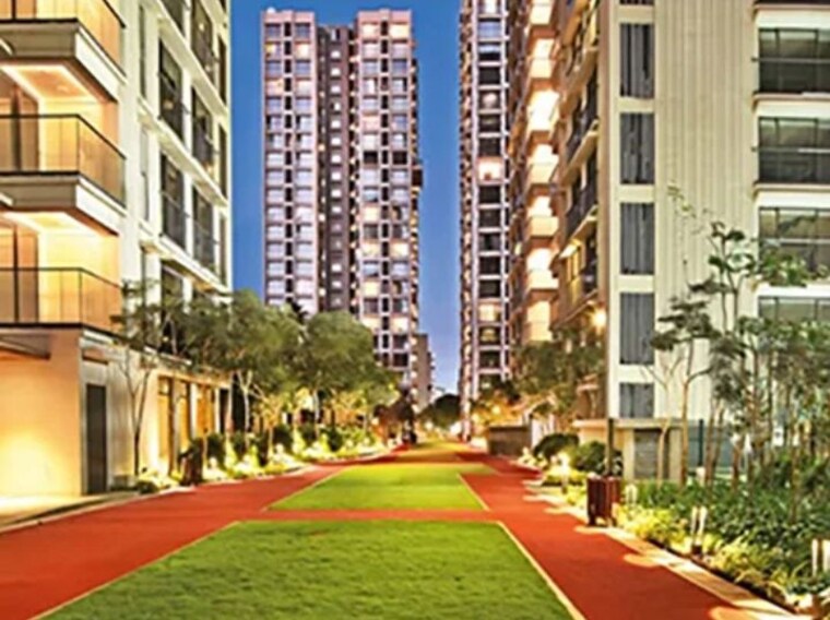 Exterior View, rustomjee-seasons 3.5 Bedroom 1371 Sq.Ft. Apartment In Bandra East Mumbai 10269270