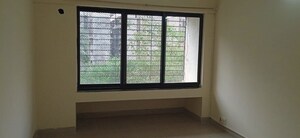 Room in 3 BHK Apartment at Goyal Lakshchandi Heights, Goregaon East – for Rent