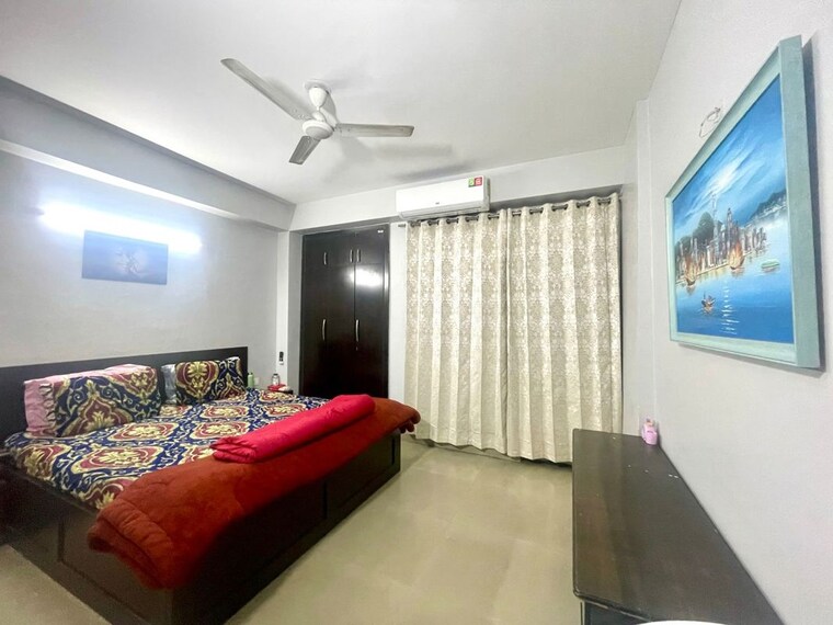 Bedroom, supertech-cape-town 3 Bedroom 1295 Sq.Ft. Apartment In Sector 74 Noida 10269231