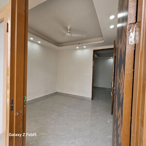 Room in 1 BHK Builder Floor at Saket – for Sale