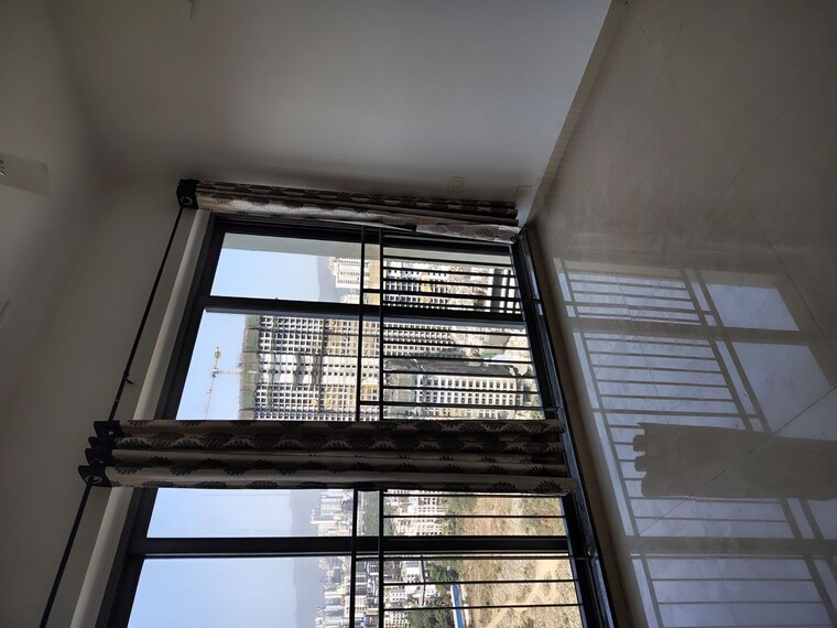 Balcony, kalpataru-sunrise-grande 2 Bedroom 530 Sq.Ft. Apartment In Kolshet Road Thane 10269351