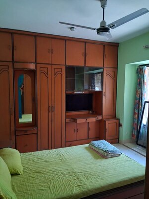 Bedroom in 1 BHK Apartment at Dahisar West – for Sale