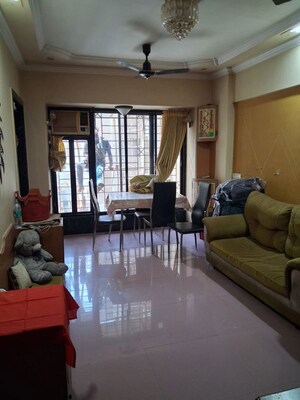 1 BHK Apartment For Sale in Dahisar West