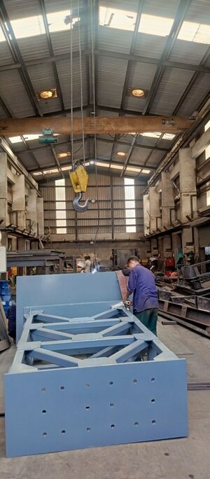  Warehouse For Rent in Mahape