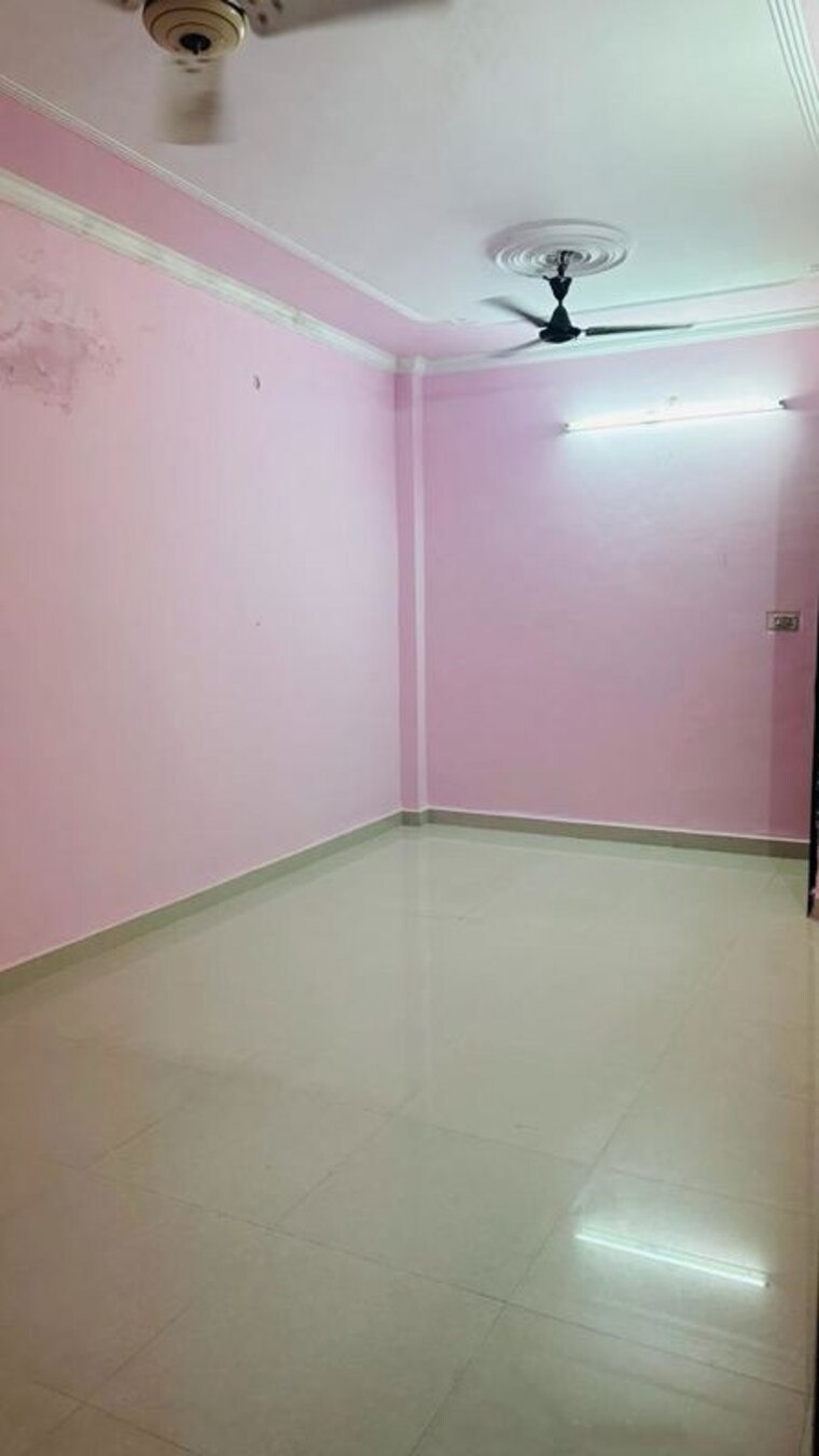 Room, sharma-complex 2 Bedroom 1200 Sq.Ft. Independent House In Alambagh Lucknow 10269369