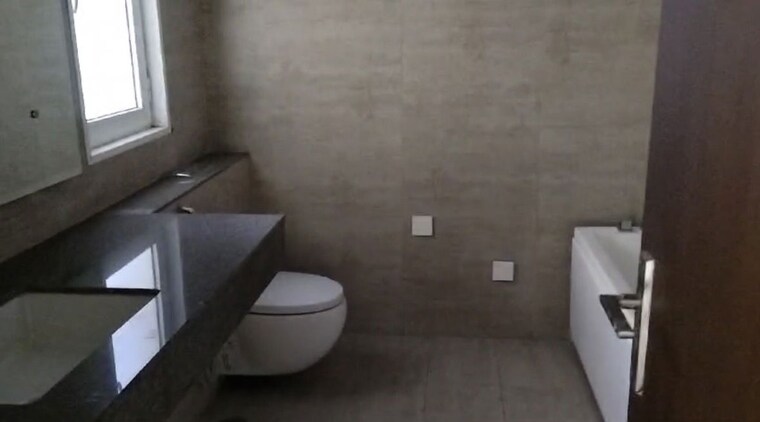 Bathroom, experion-windchants 5 Bedroom 8515 Sq.Ft. Penthouse In Sector 112 Gurgaon 10269268