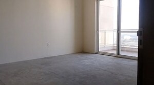 Room in 5 BHK Penthouse at Experion Windchants, Sector 112 – for Sale