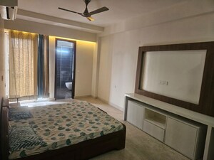 Bedroom in 3 BHK Independent House at Sector 72 – for Rent