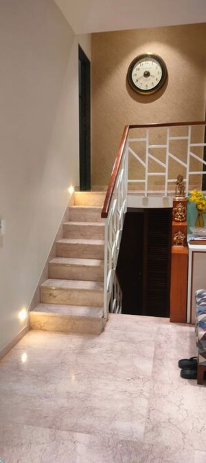 Staircase in 3 BHK Apartment at Navrangpura – for Rent
