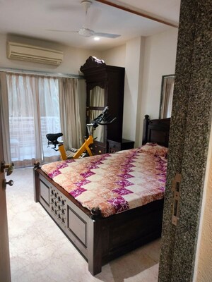 Bedroom in 3 BHK Apartment at Navrangpura – for Rent