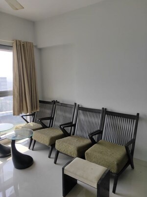 Team Area in 3 BHK Apartment at DLH Sorrento, Veera Desai Road – for Rent