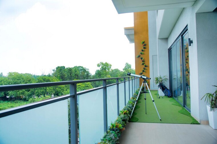 Balcony, chattarpur 6 Bedroom 5000 Sq.Ft. Penthouse In Chattarpur Delhi 10269501