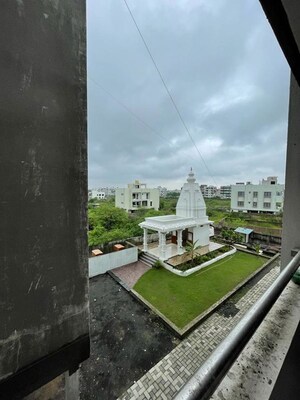 Balcony in 2 BHK Apartment at Manish Nagar – for Rent