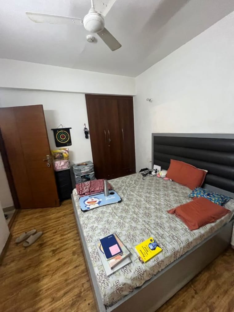 Bedroom, nimbus-the-golden-palm 2.5 Bedroom 1085 Sq.Ft. Apartment In Sector 168 Noida 10269508