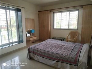 Bedroom in 3 BHK Apartment at Mahatma Society – for Rent