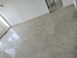 Room in 2 BHK Apartment at Ireo The Corridors, Sector 67a – for Sale